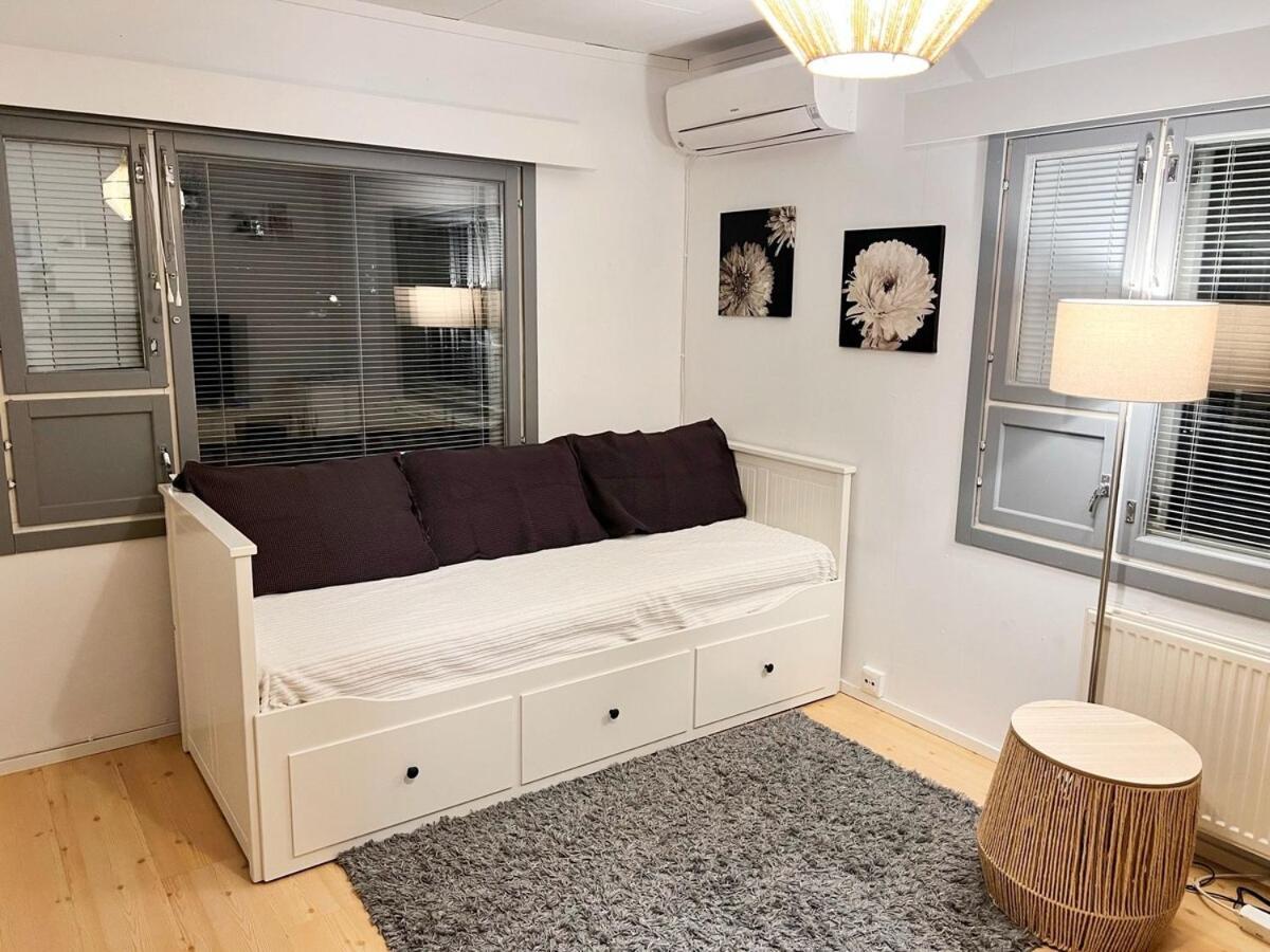 Sunny Nest 1 Apartment Vaasa Exterior photo